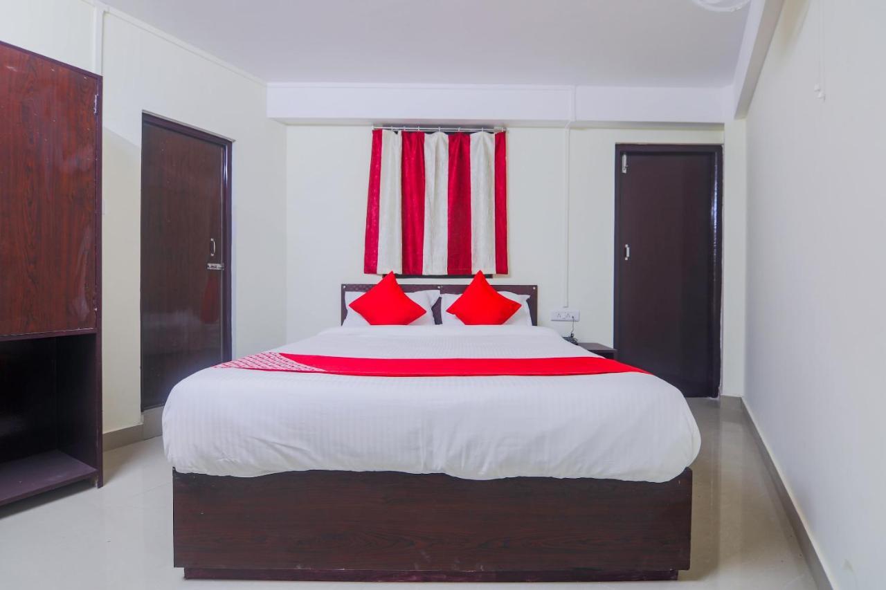 Oyo 18759 Nirvana Guest House Šillong Exteriér fotografie