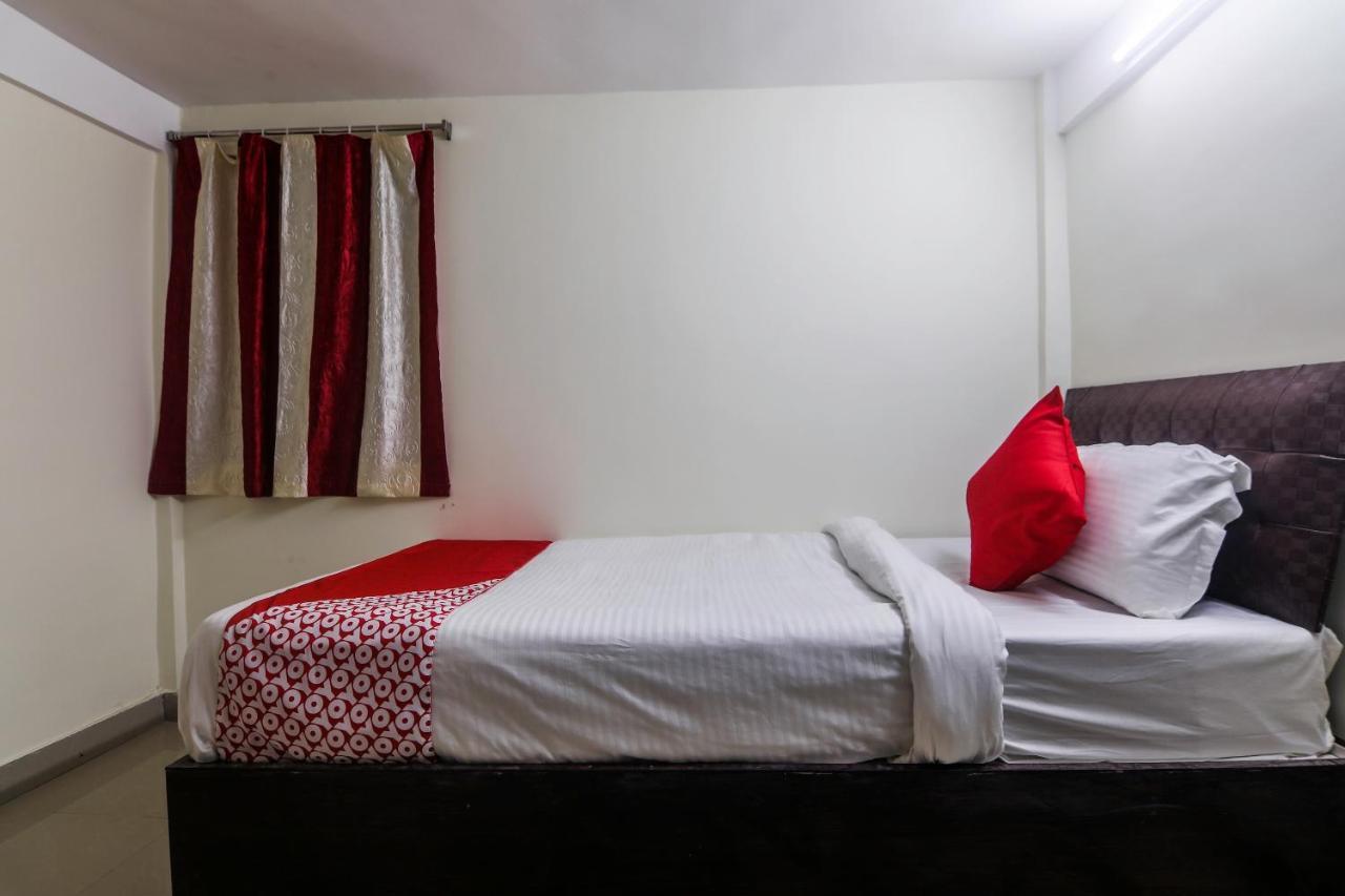 Oyo 18759 Nirvana Guest House Šillong Exteriér fotografie